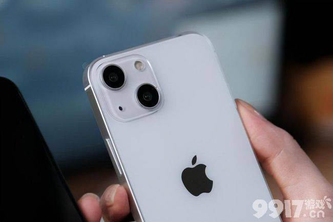 iPhone 13 Pro黄金版售价27万元起 这样的土豪机你会买吗？