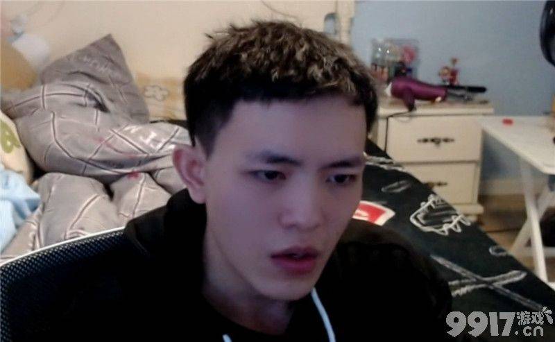 不要随便立flag！ 《王者荣耀》主播直播吃魔鬼辣椒,官方封直播间救人